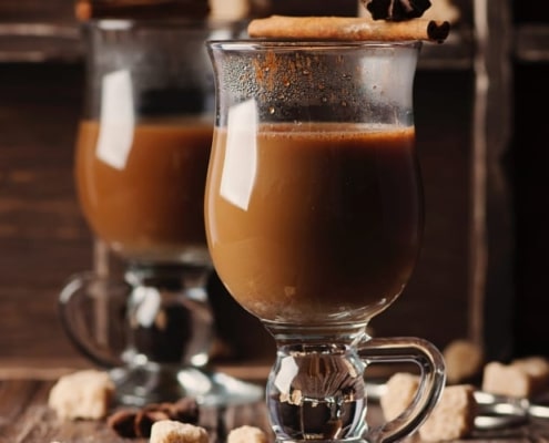 café Americano à la cannelle
