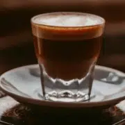 Café Cortado Expresso avec du lait