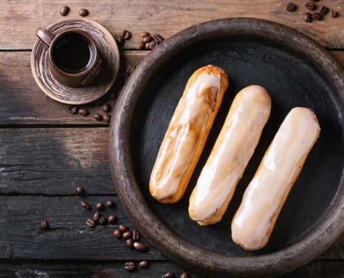 éclair au café