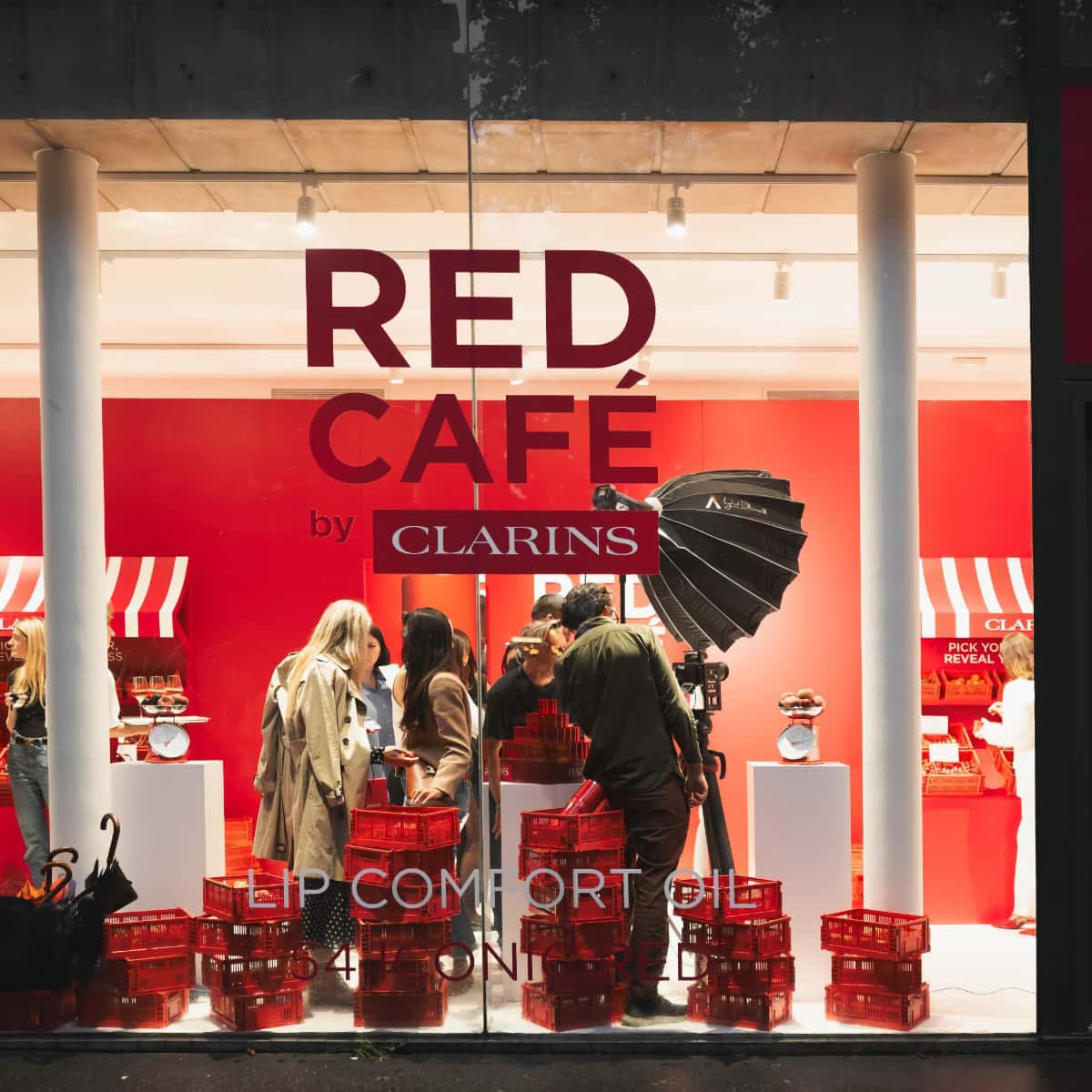 Pop up Red Café Clarins