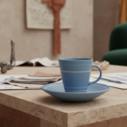 1-cafe-svp-tasse-cafe-JW-Anderson Tasse à café Jonathan Anderson